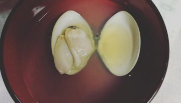 Japanese clam soup